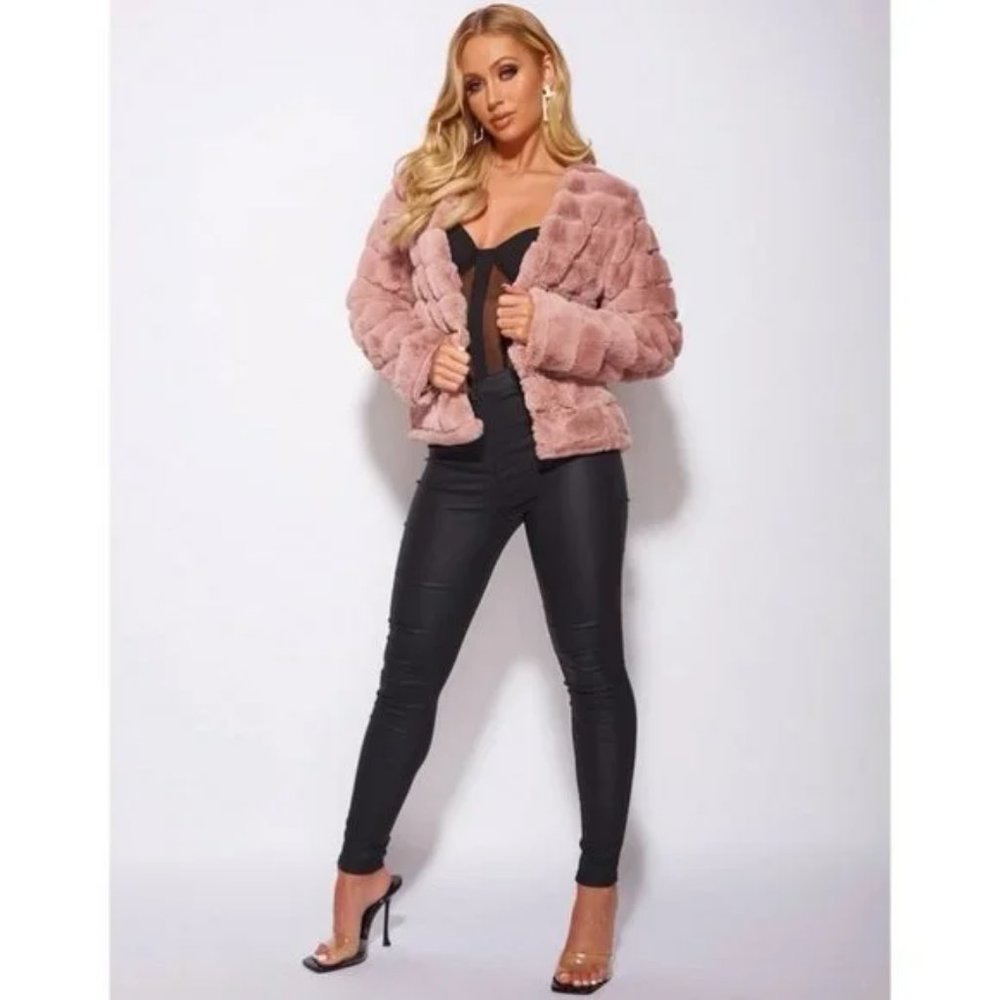 Pink Faux Fur Long Sleeve Collarless Paneled Jacket - Picture 8 of 15